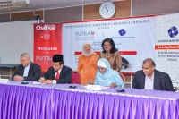 View the album Memorandum of Agreement Signing Ceremony between Putra Business School and Institute of Marketing Malaysia for MBA in Marketing with Certified Professional Marketer (Asia), 6 March 2017 @ Dewan Philip Kotler, Universiti Putra Malaysia